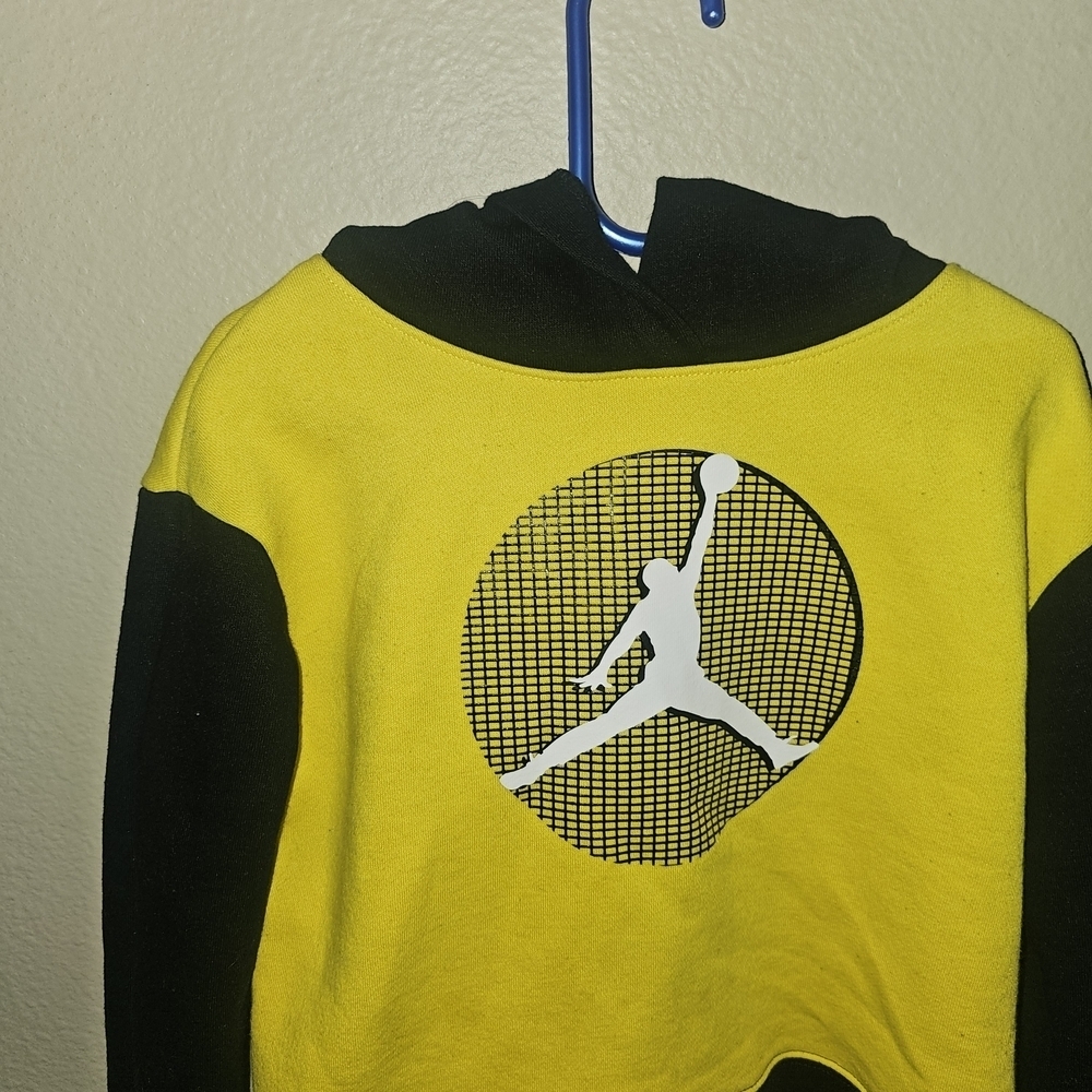 Yellow and Black Jordan Hoodie with Iconic Logo - Picture 2 of 6
